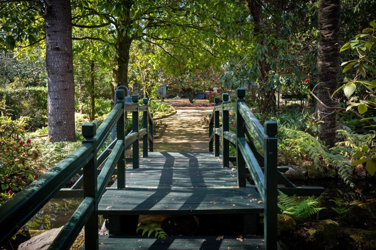 Pensjonat Quinta De Mouraes Casa Dos Rododendros Lever Zewnętrze zdjęcie