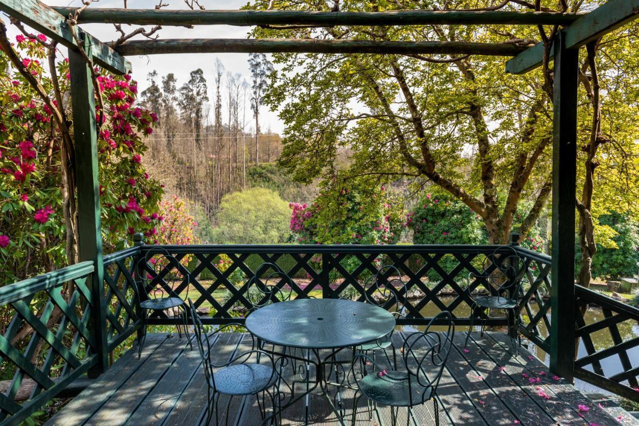 Pensjonat Quinta De Mouraes Casa Dos Rododendros Lever Zewnętrze zdjęcie