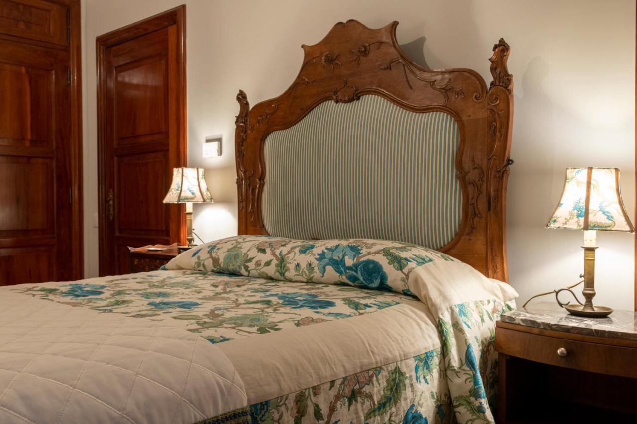 Pensjonat Quinta De Mouraes Casa Dos Rododendros Lever Zewnętrze zdjęcie